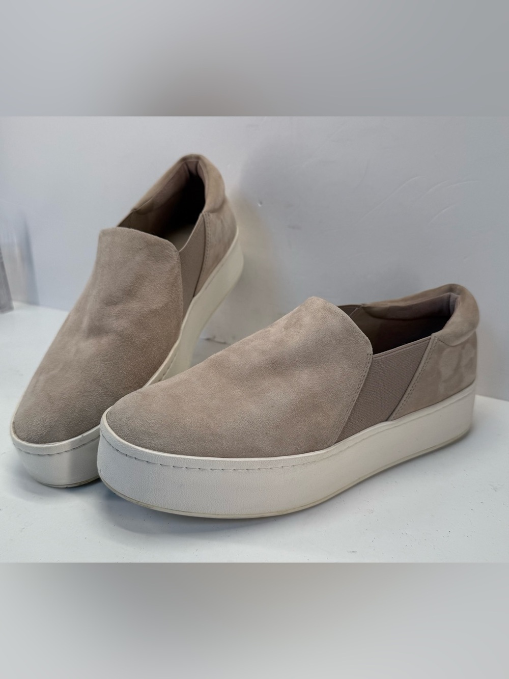 Vince Warren Women’s Slip-On Platform Sneakers - Taupe Suede size 9